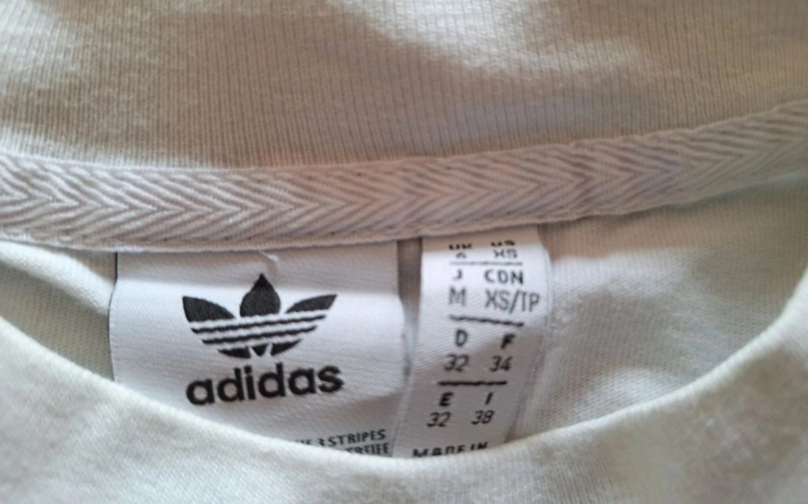 adidas T-shirt – photo 4